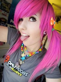 Nylon Spunk Junkies